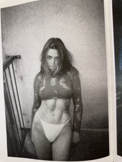 Travelling Model Signed Print numbered 80copies - Image 5