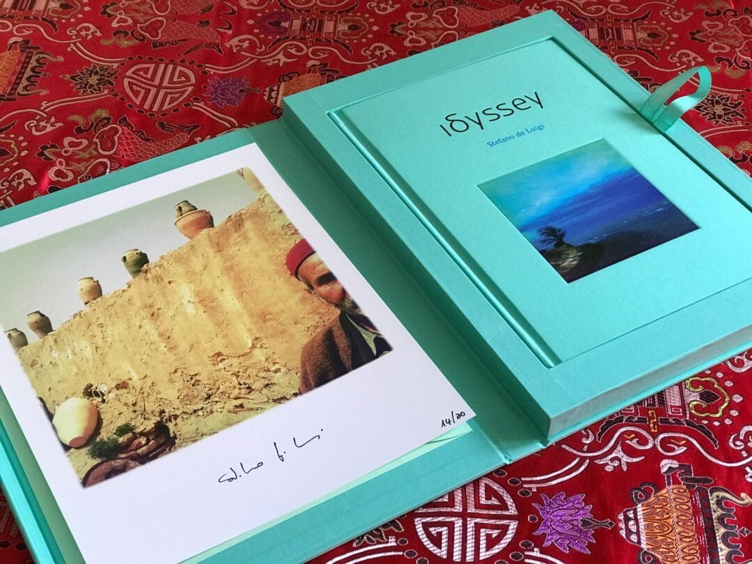 The Artist Edition, 30 copies, few available, the #photobook come in a clamshell, #signed c print numbered and signed by the author. #Idyssey by #StefanoDeLuigi #EditionsBessard #Odyssey #Iphone #photography #Italy #Art #ArtistEdition #ArtOfPerfection #contemporaryart #collector #collectors #photographer #photographie #contemporaryart #Mediterranean #LauraSerani
