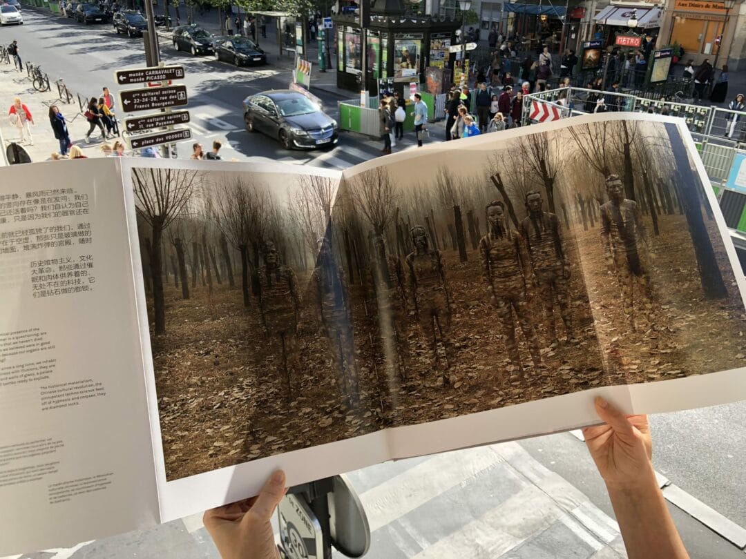 #LiuBolin, « China, Dangerous Landscapes », with a signed c print by the author, « supermarket#3 » A #limitedEdition of 800 copies, and only 75€! I invite you to discover this book, strong concept in the design and story… #HappyPublisher #ArtOfPerfection #China #Pollution #Beijing #EditionsBessard here the link: https://editionsbessard.com/…/china-dangerous-landscape…/